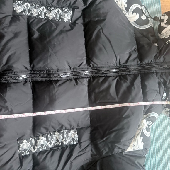 Versace down jacket 36 - Picture 11 of 11